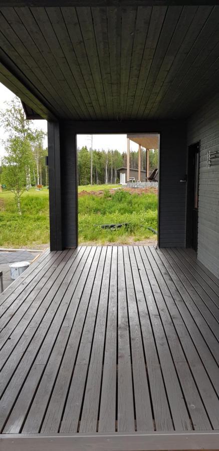 Villanorva Saarenkylä Buitenkant foto