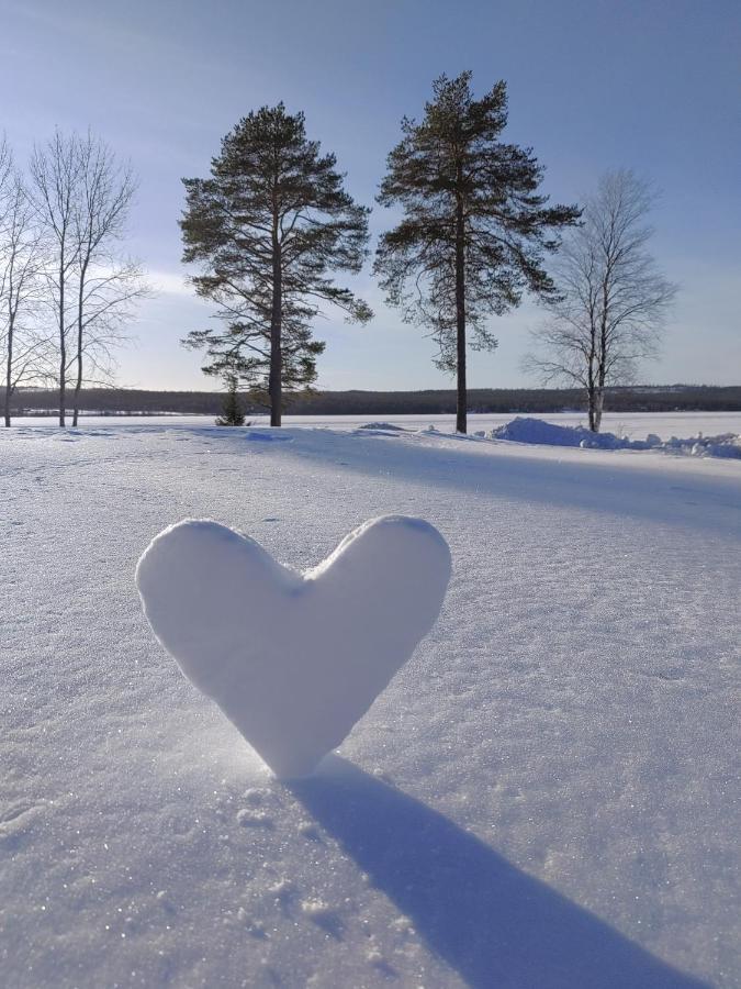 Villanorva Saarenkylä Buitenkant foto